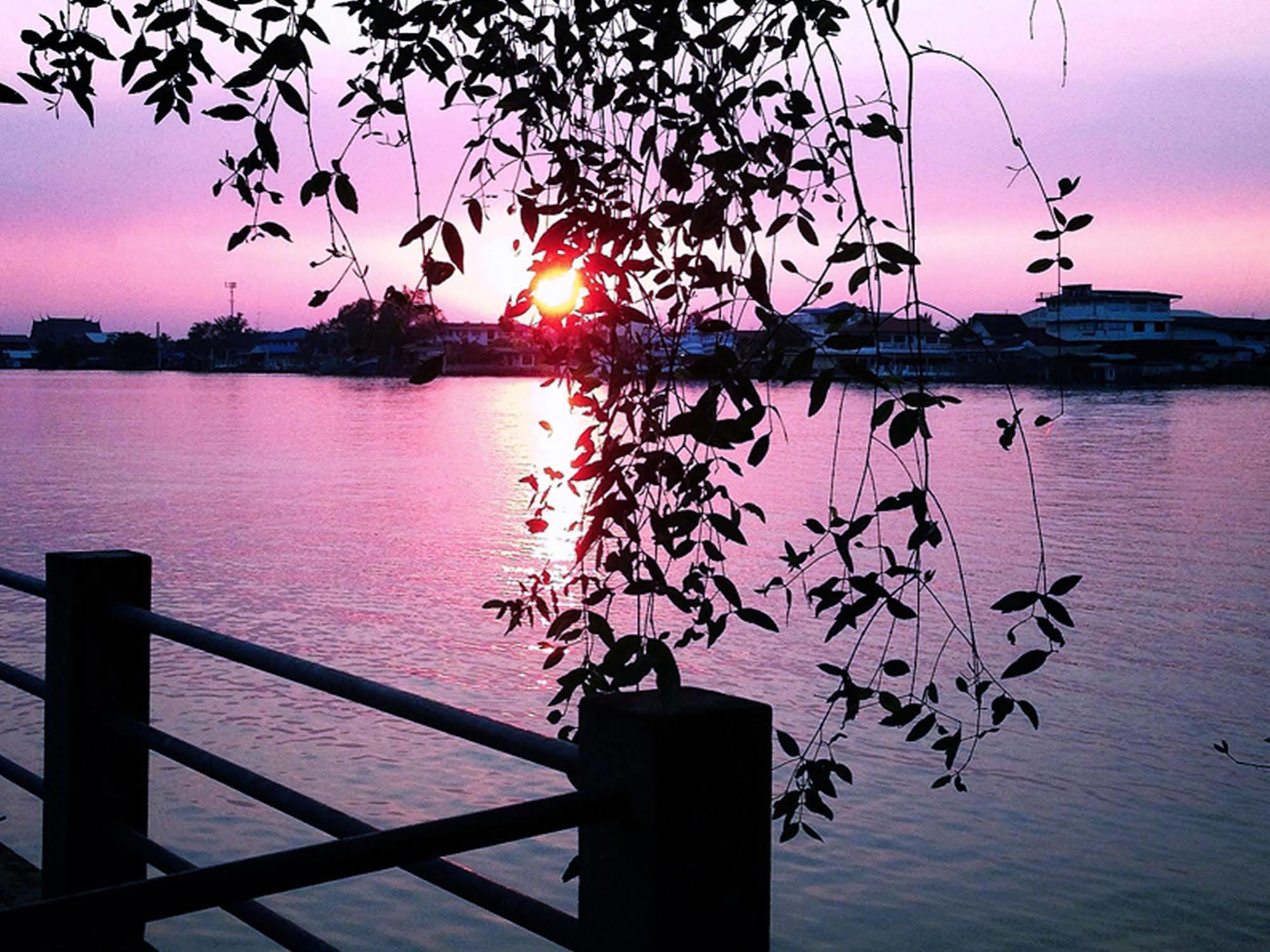 Baan Siriporn Resort Samut Songkhram Bagian luar foto